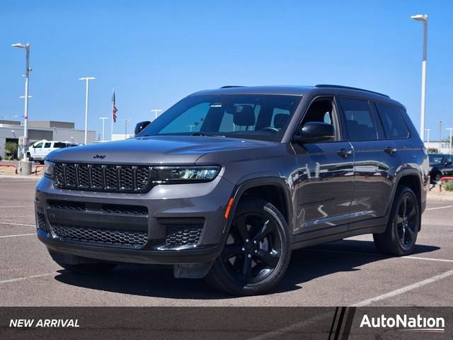 2021 Jeep Grand Cherokee L Altitude 4WD photo