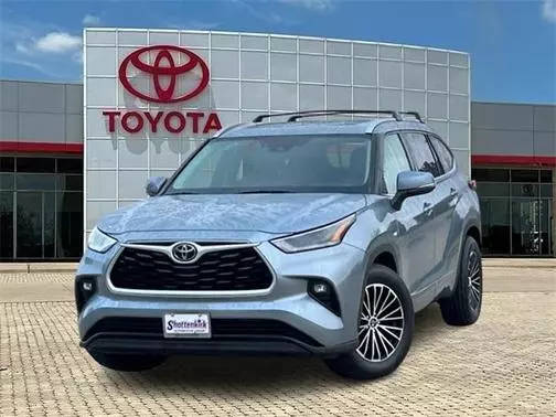 2021 Toyota Highlander XLE FWD photo