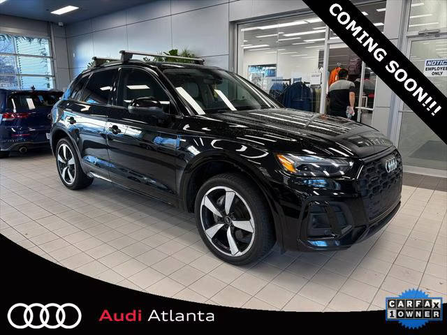 2022 Audi Q5 S line Prestige AWD photo