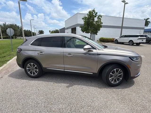2021 Lincoln Nautilus Standard FWD photo