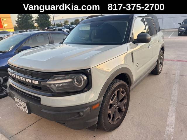2021 Ford Bronco Sport Outer Banks 4WD photo
