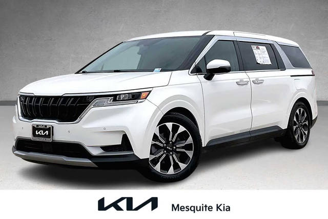 2022 Kia Carnival EX FWD photo