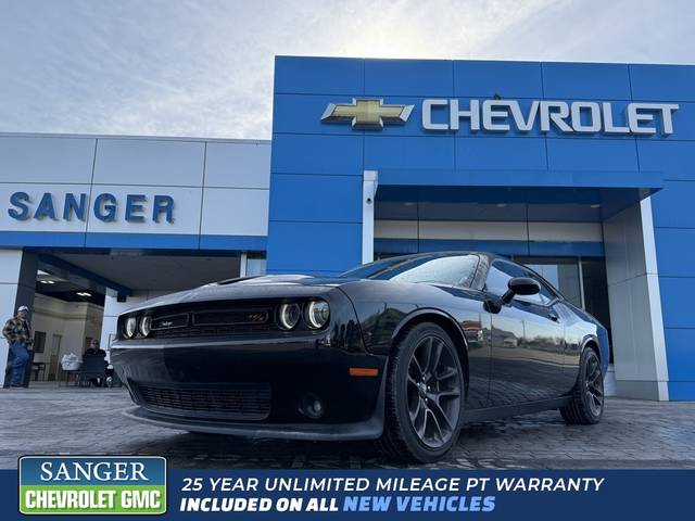 2021 Dodge Challenger R/T Scat Pack RWD photo