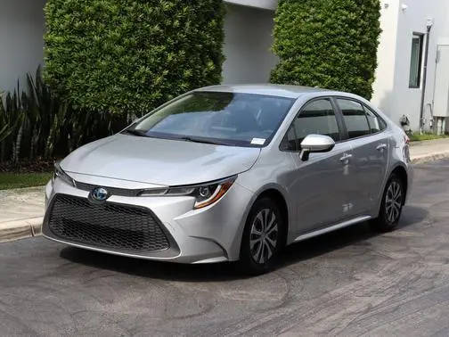 2022 Toyota Corolla Hybrid LE FWD photo