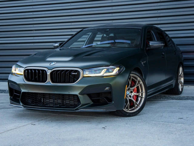 2022 BMW M5 CS AWD photo