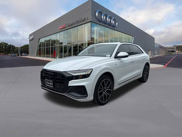 2022 Audi Q8 Prestige AWD photo