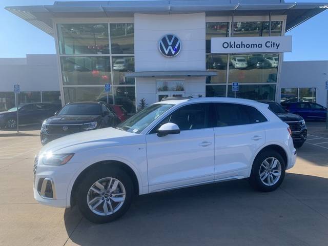 2022 Audi Q5 S line Premium AWD photo