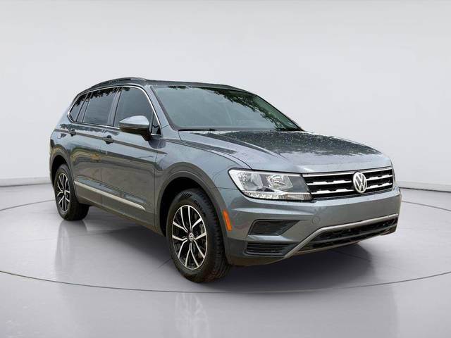 2021 Volkswagen Tiguan SE FWD photo