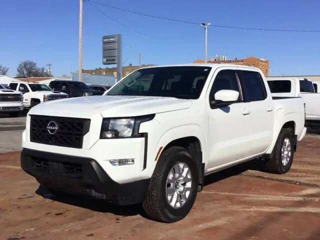 2022 Nissan Frontier SV RWD photo