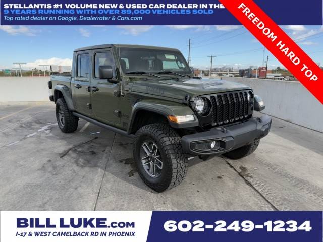 2021 Jeep Gladiator Willys 4WD photo