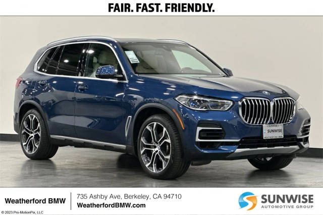 2022 BMW X5 xDrive40i AWD photo