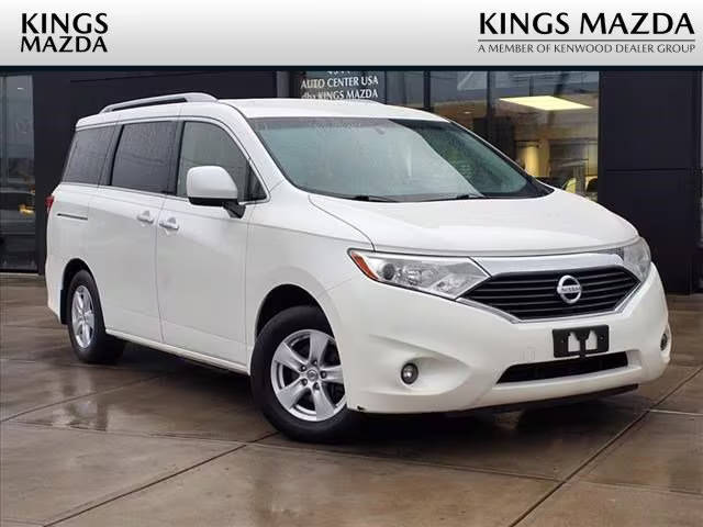 2015 Nissan Quest SV FWD photo