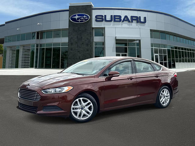 2015 Ford Fusion SE FWD photo