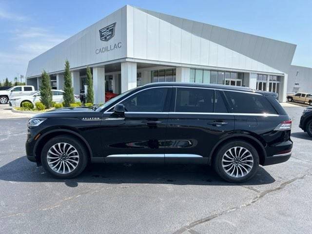 2022 Lincoln Aviator Reserve AWD photo