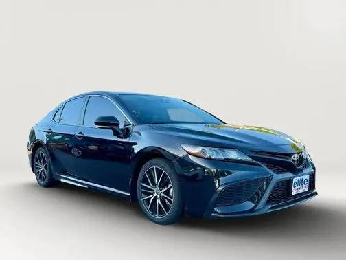 2022 Toyota Camry SE FWD photo