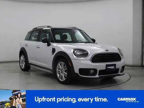 2019 MINI Countryman Cooper FWD photo