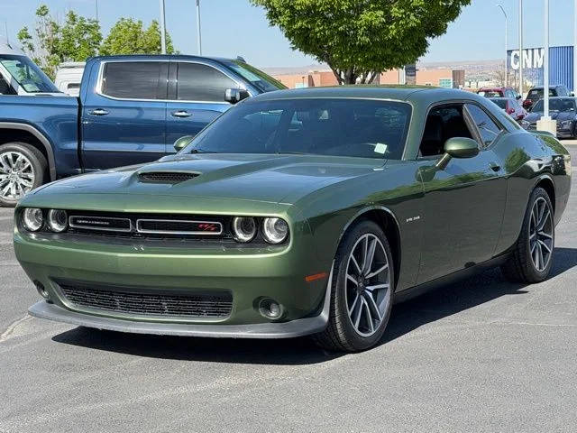 2021 Dodge Challenger R/T RWD photo