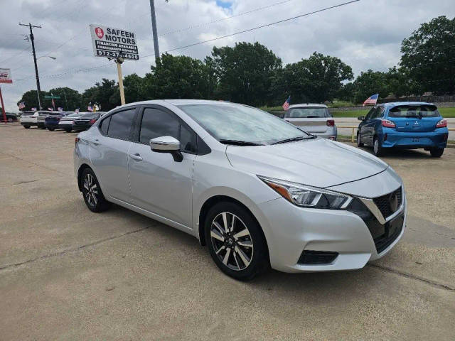 2021 Nissan Versa SV FWD photo
