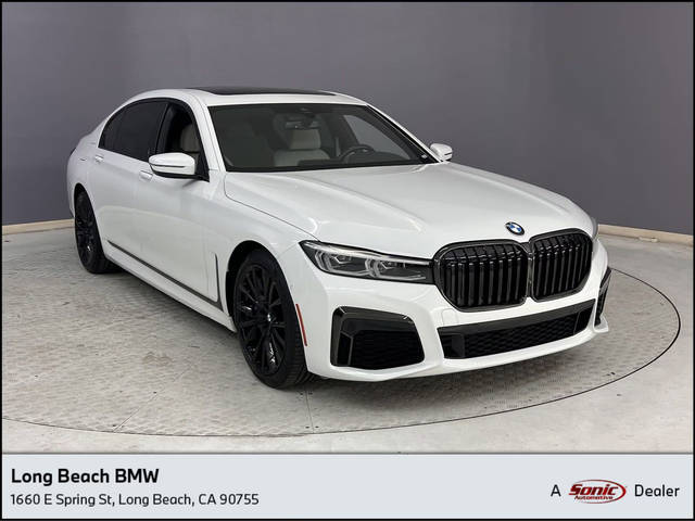 2022 BMW 7 Series 740i RWD photo