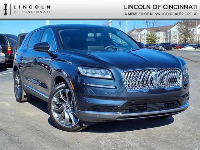 2021 Lincoln Nautilus Reserve FWD photo