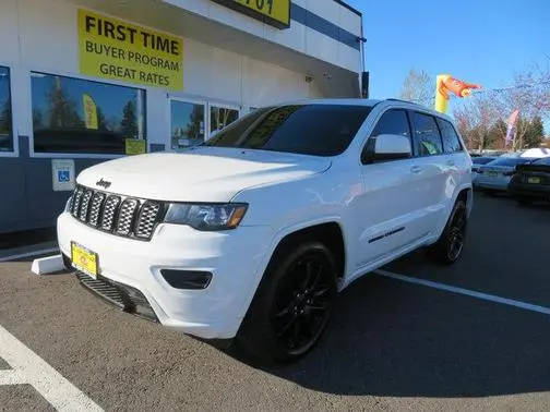2018 Jeep Grand Cherokee Altitude 4WD photo