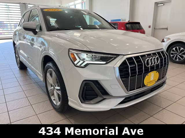 2022 Audi Q3 S line Premium Plus AWD photo