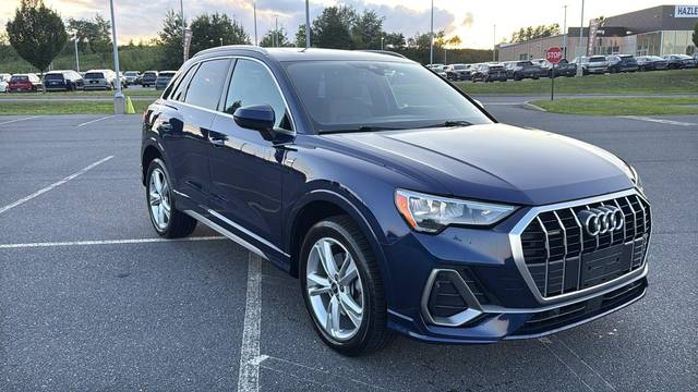 2022 Audi Q3 S line Premium AWD photo