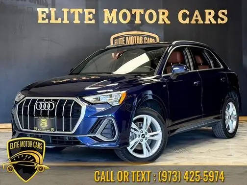 2022 Audi Q3 S line Premium AWD photo