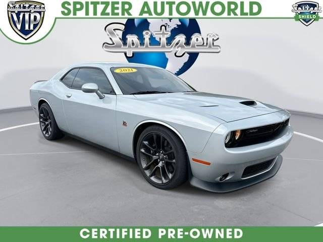 2021 Dodge Challenger R/T Scat Pack RWD photo