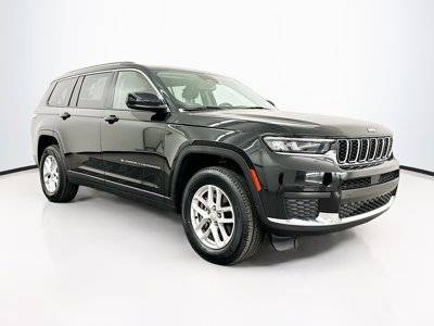 2021 Jeep Grand Cherokee L Laredo 4WD photo