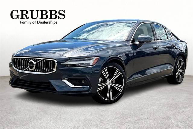 2022 Volvo S60 Inscription FWD photo