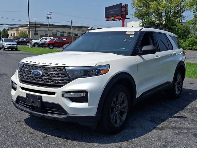 2021 Ford Explorer XLT 4WD photo
