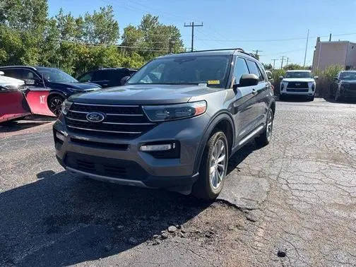2021 Ford Explorer XLT 4WD photo