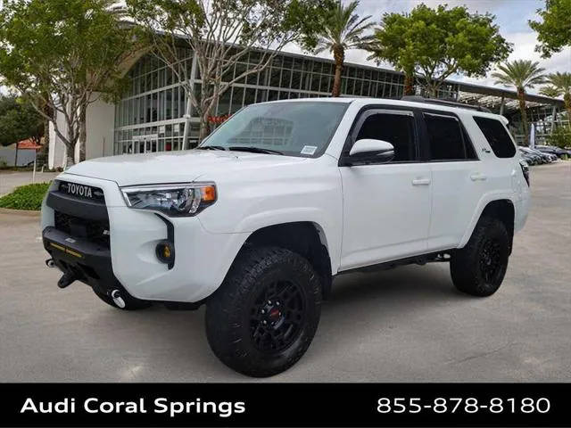 2022 Toyota 4Runner SR5 Premium 4WD photo