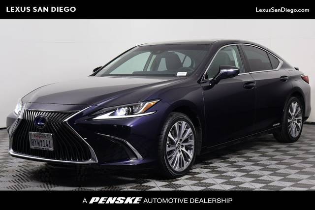2021 Lexus ES ES 300h FWD photo