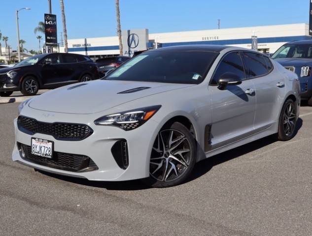 2022 Kia Stinger GT-Line RWD photo