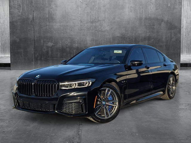 2022 BMW 7 Series 745e xDrive AWD photo