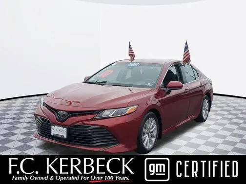 2018 Toyota Camry LE FWD photo