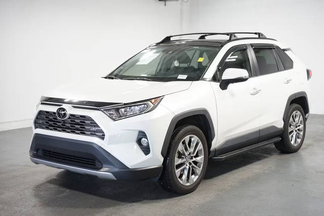 2021 Toyota RAV4 Limited FWD photo