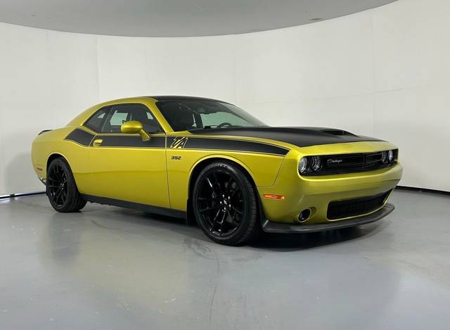 2021 Dodge Challenger R/T Scat Pack RWD photo