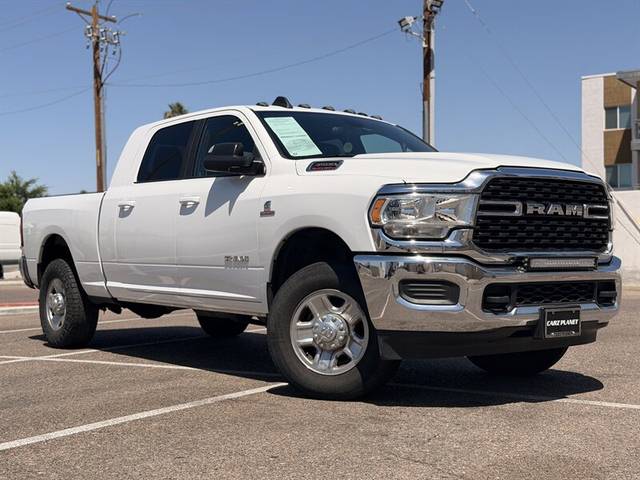 2022 Ram 3500 Big Horn 4WD photo