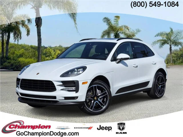 2021 Porsche Macan AWD photo