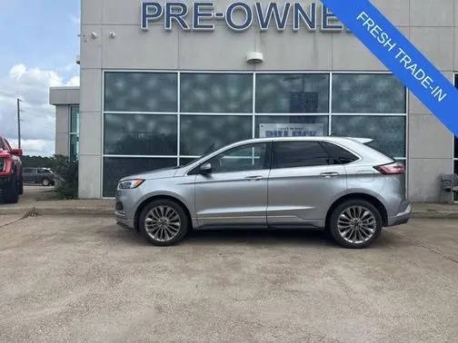 2021 Ford Edge Titanium FWD photo