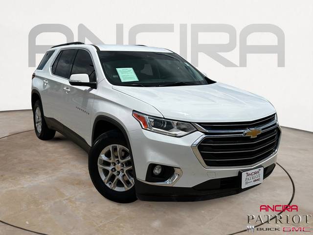 2021 Chevrolet Traverse LT Cloth AWD photo