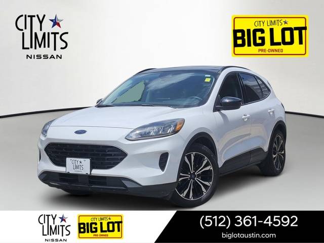 2021 Ford Escape SE FWD photo