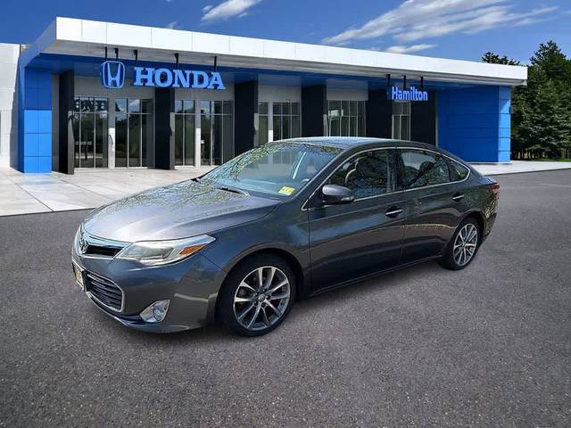 2015 Toyota Avalon XLE Touring FWD photo