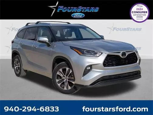 2021 Toyota Highlander XLE FWD photo