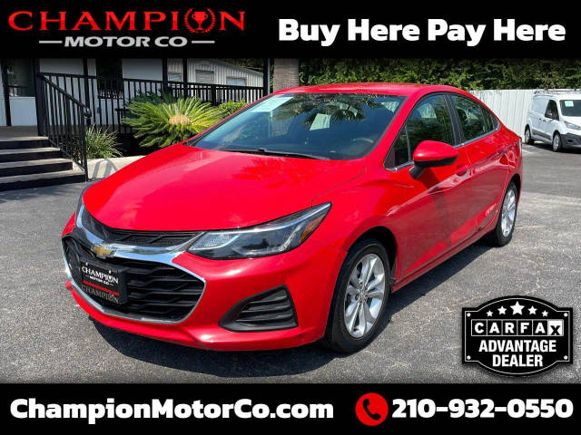 2019 Chevrolet Cruze LT FWD photo