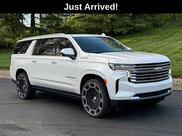 2021 Chevrolet Suburban High Country 4WD photo