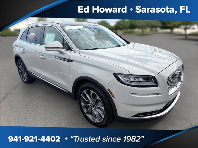 2021 Lincoln Nautilus Reserve AWD photo